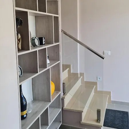 Vila Dani 4* Dıraç